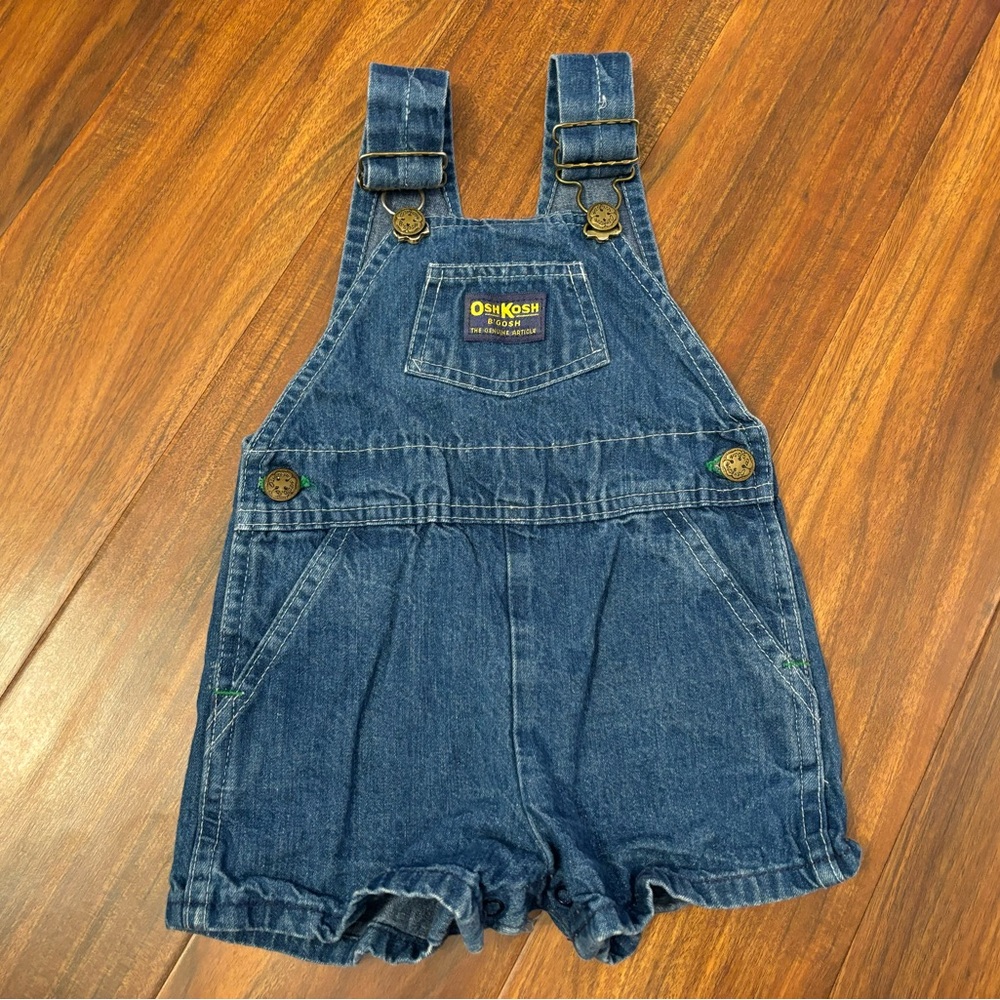 Osh Kosh B’Gosh vintage denim Vestbak overall shorts